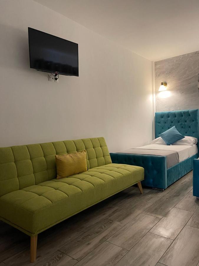 Hotel Boutique Andalucia Fuengirola Eksteriør bilde